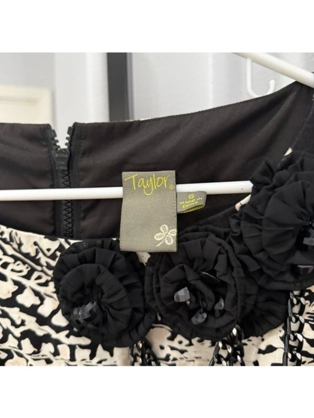 Taylor Flower Floral Black Cocktail Mini Dress NWT Black White Cream Size 6 - Picture 3 of 5